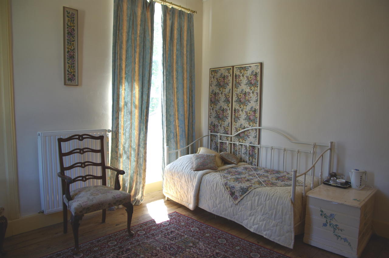 L'Impasse Du Temple Bed & Breakfast Leran Room photo