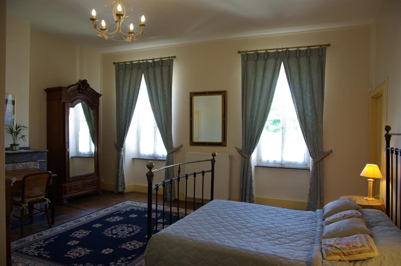 L'Impasse Du Temple Bed & Breakfast Leran Exterior photo
